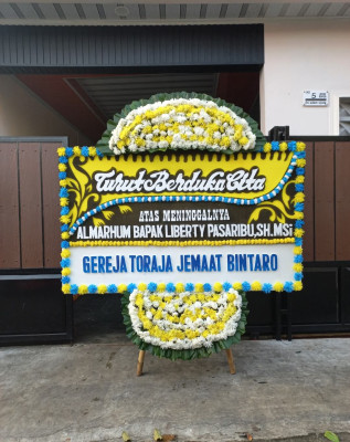 Papan Bunga Duka di Pasirluyu